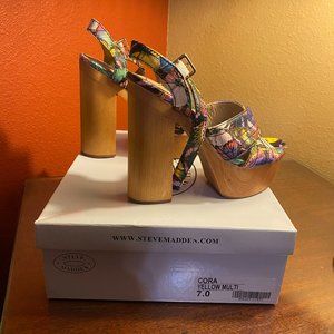 BRAND NEW Steve Madden Cora Yellow Multicolored Heels Size 7